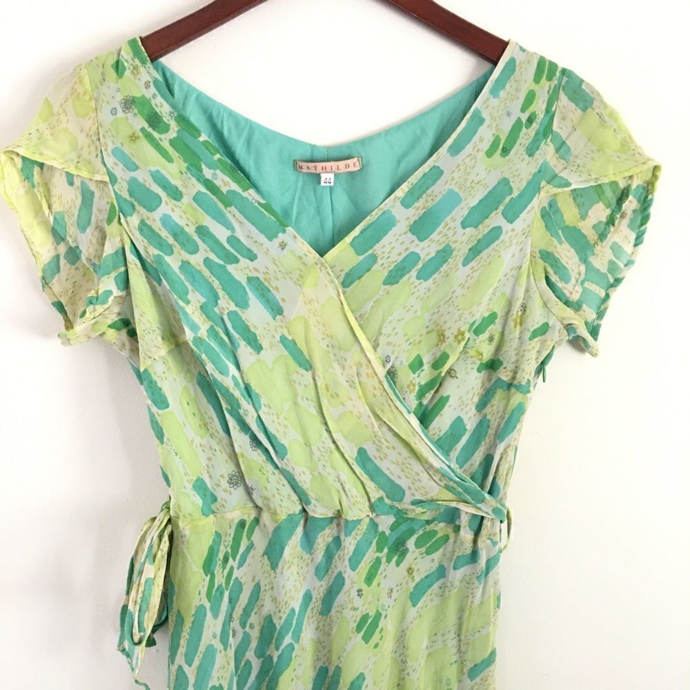 Mathilde green pattern short-sleeve wrap dress - Picture 2 of 9